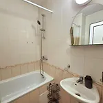 Complex Rose ساني بيتش