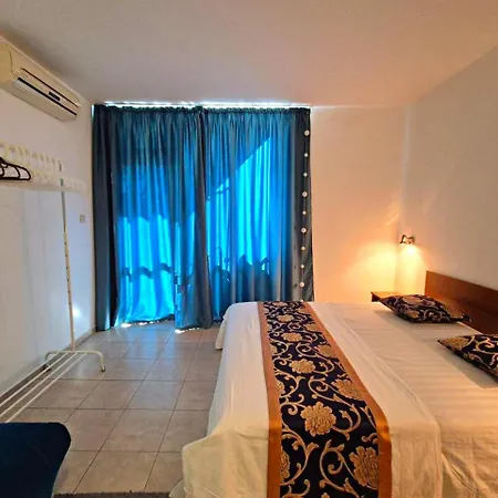 Lejlighed Complex Rose