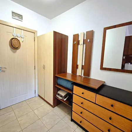 Complex Rose Sluneční pobřeží