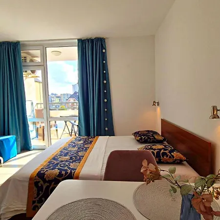 Complex Rose Sluneční pobřeží