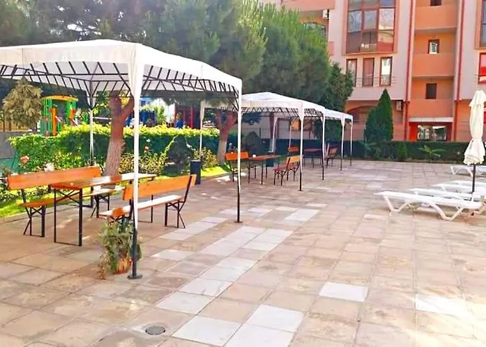 Apartman Complex Rose *