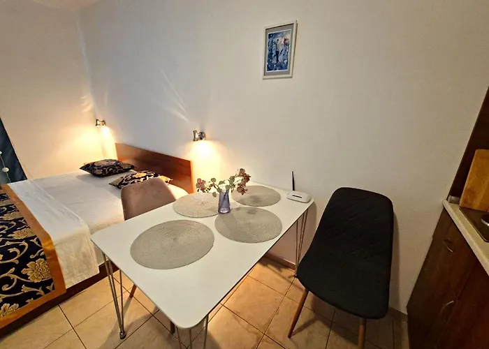 Apartman Complex Rose Napospart