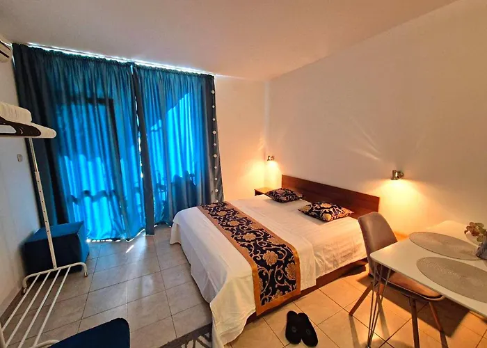 Apartman Complex Rose